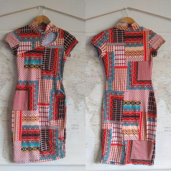 NWOT Mini Bodycon Dress With Cutout Design, Size M - Picture 3 of 8